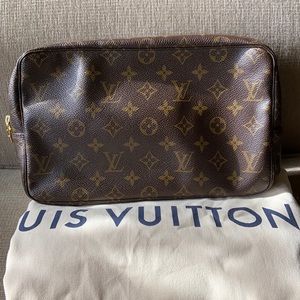 Louis Vuitton toiletry GM
